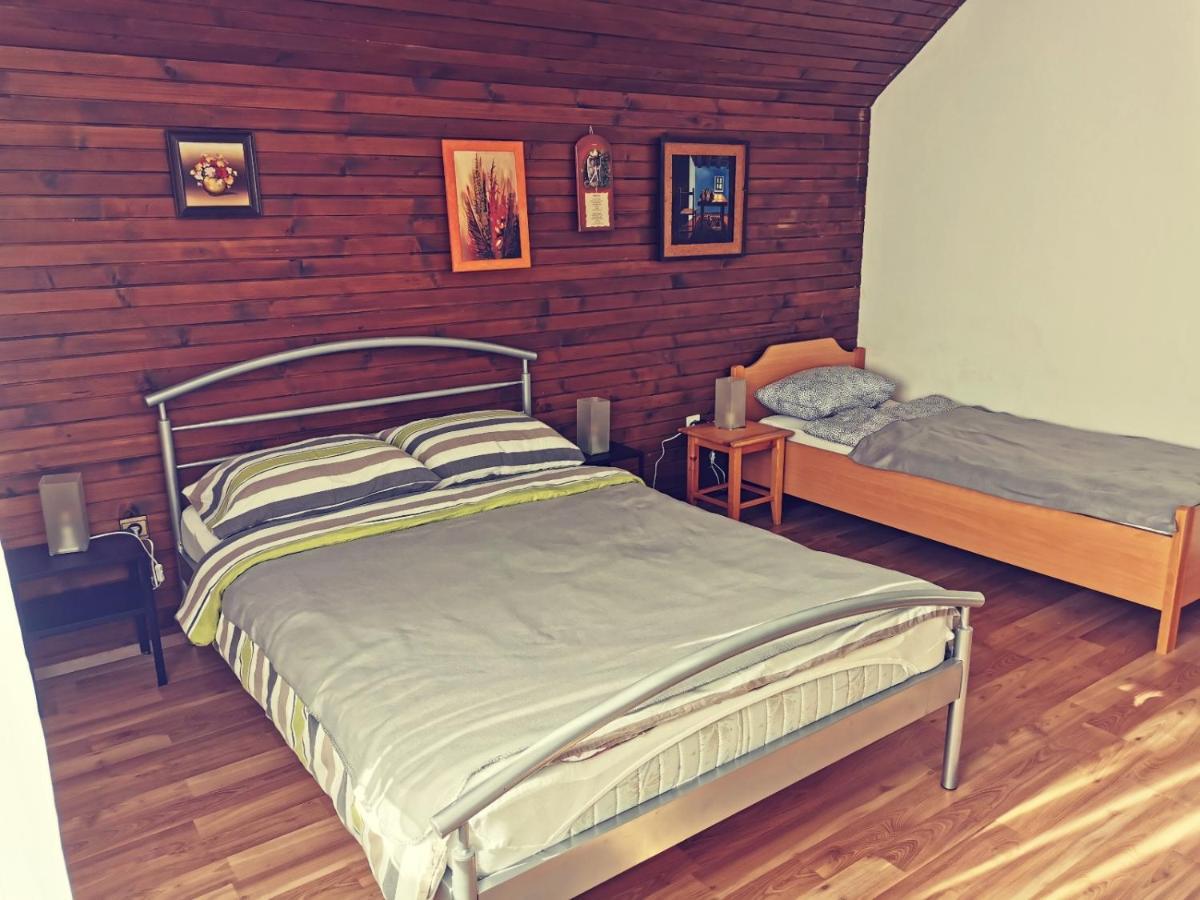 Apartma Rekar - A House, Where You Can Relax In The Embrace Of Nature ゴレンスカ地方 エクステリア 写真