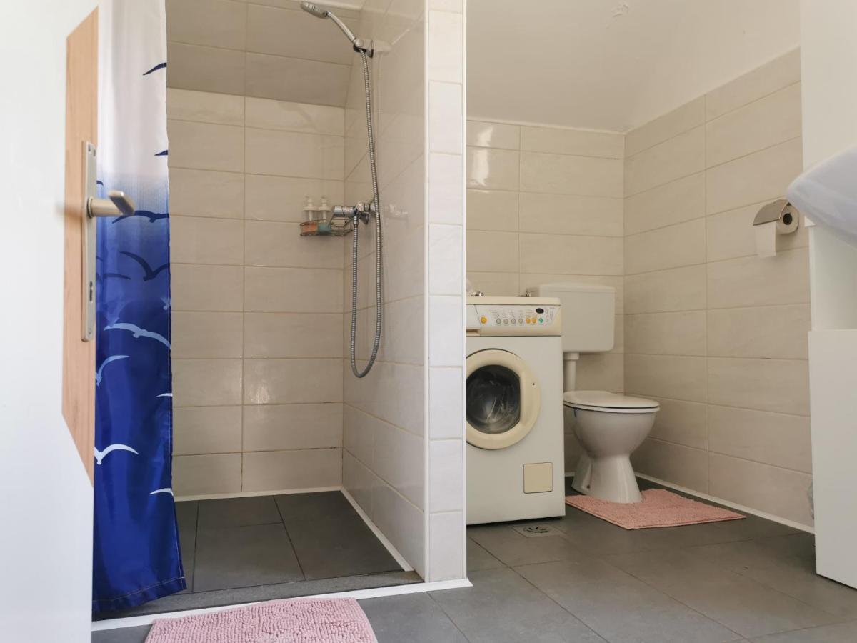 Apartma Rekar - A House, Where You Can Relax In The Embrace Of Nature ゴレンスカ地方 エクステリア 写真